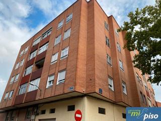 Pis a Avenida de fernando ferreiro 29. Oportunidad vivienda en zona campo de tiro de tres dormitorios c