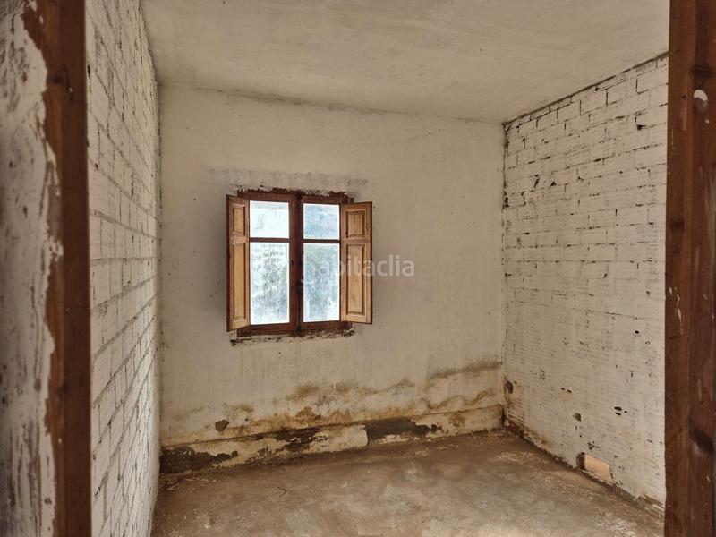 Foto a439e1bc-88c3-45c8-b8cc-5365d4ded54f. Chalet dans calle lagunillas 19 dans Simancas