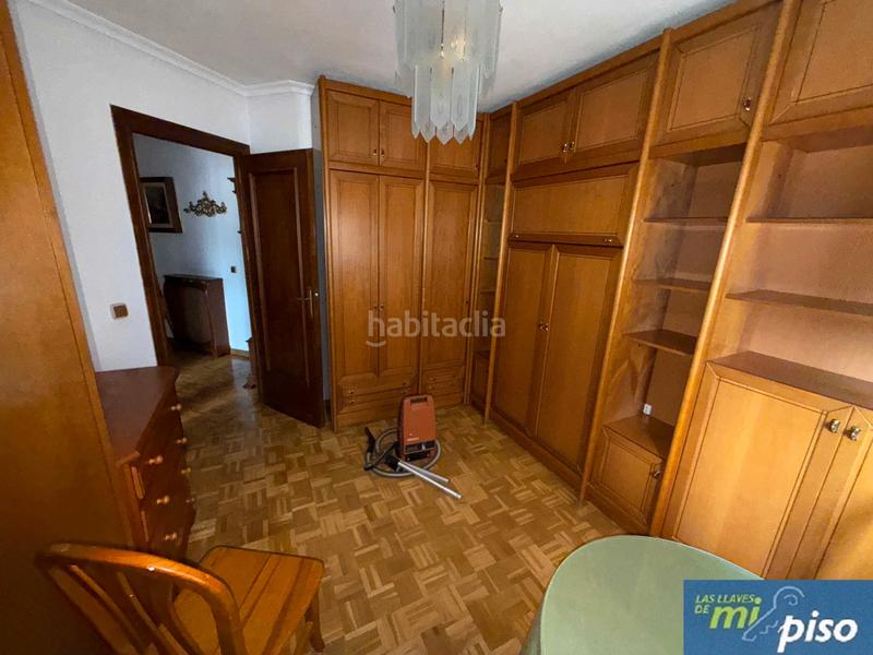 Foto 48f3c907-624b-4112-b419-58ee9483265f. Piso en paseo del hospital militar 25 oportunidad vivienda en hospital militar de dos dormitorios con garaje. en Valladolid