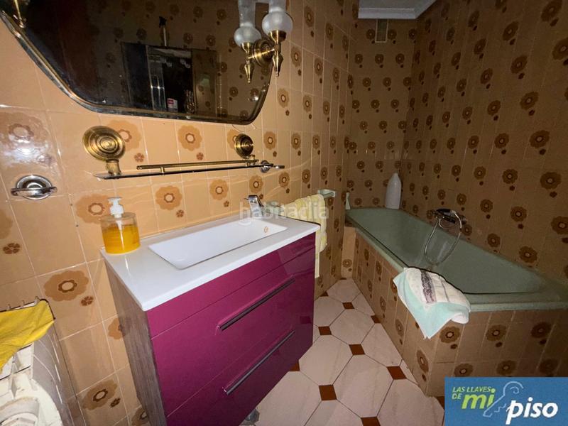 Foto 7c17f0f7-9bd2-4fb7-a02e-fe6f8bb9c38e. Piso en paseo del hospital militar 25 oportunidad vivienda en hospital militar de dos dormitorios con garaje. en Valladolid