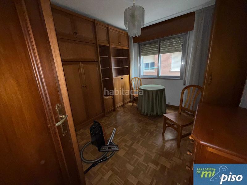 Foto a9ae80e1-3ed8-4b85-864f-9d4710ef8d55. Piso en paseo del hospital militar 25 oportunidad vivienda en hospital militar de dos dormitorios con garaje. en Valladolid