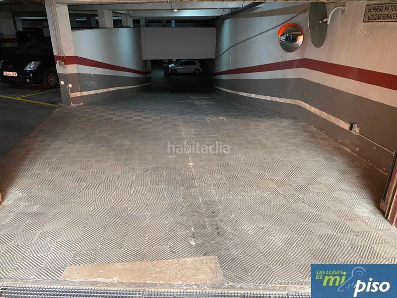 Foto dee32d8c-8f6c-49ad-b12b-4a2dab70193f. Piso en paseo del hospital militar 25 oportunidad vivienda en hospital militar de dos dormitorios con garaje. en Valladolid