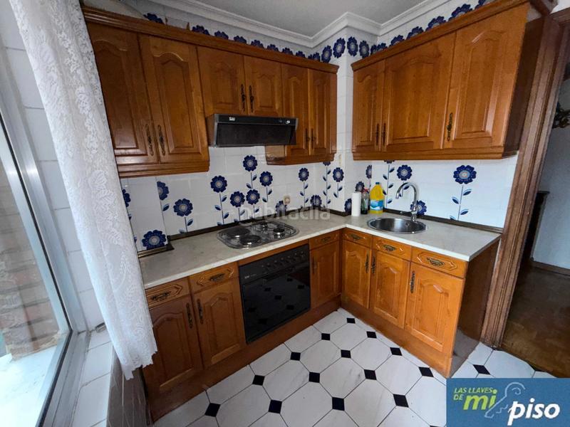 Foto f91de7ff-530d-4ced-91de-5b0610df6024. Piso en paseo del hospital militar 25 oportunidad vivienda en hospital militar de dos dormitorios con garaje. en Valladolid