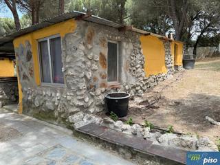 Xalet a Camino del arroyo 7. Oportunidad chalet independiente de un dormitorio con parcela de