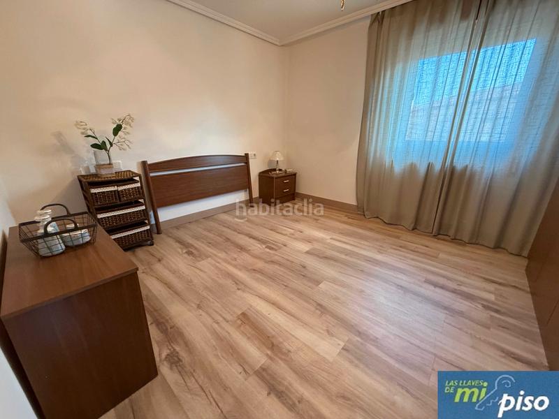 Foto b8dd66ea-a69d-4da1-8abc-725c24685577. Casa a schiera in calle virgen de la peña 50 in Tordesillas