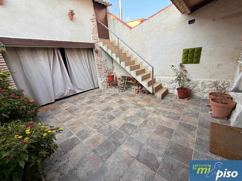 Foto be67387b-c1f0-4a0a-bd24-c3ca1610540d. Casa a schiera in calle virgen de la peña 50 in Tordesillas