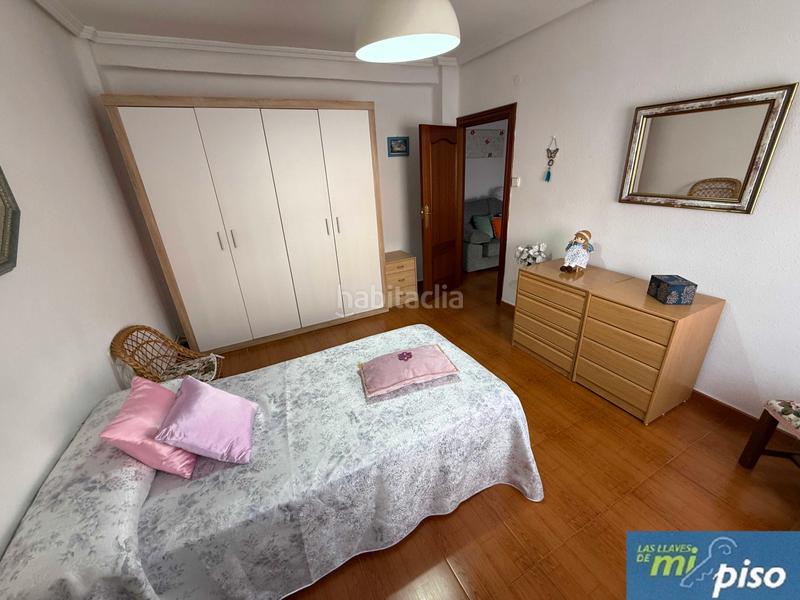 Foto d2fc80d0-273f-4144-b4e7-94f068ef5549. Pis a calle tera 1 a Delicias Valladolid