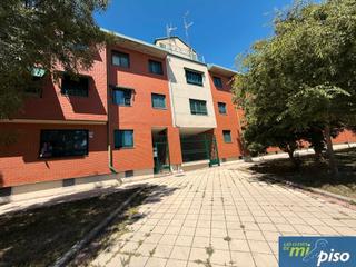 Pis a Camino viejo de renedo 1. Oportunidad vivienda en santos pilarica de un dormitorio con gar