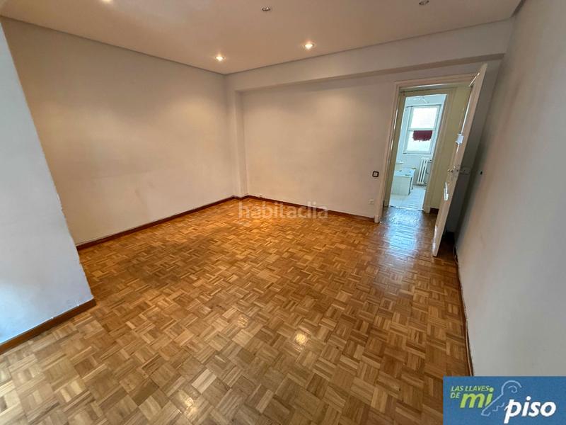 Foto c3b87700-3d24-4486-b64b-bbb9a18998cb. Pis a calle san felipe 1 a Centro Valladolid