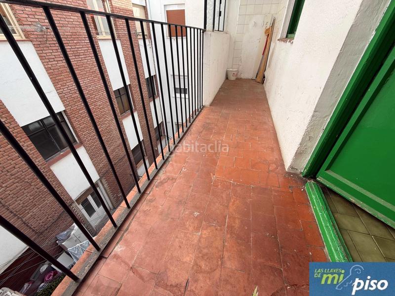 Foto d63b8e8e-8b1f-4248-ab55-6598e9da5954. Pis a calle san felipe 1 a Centro Valladolid