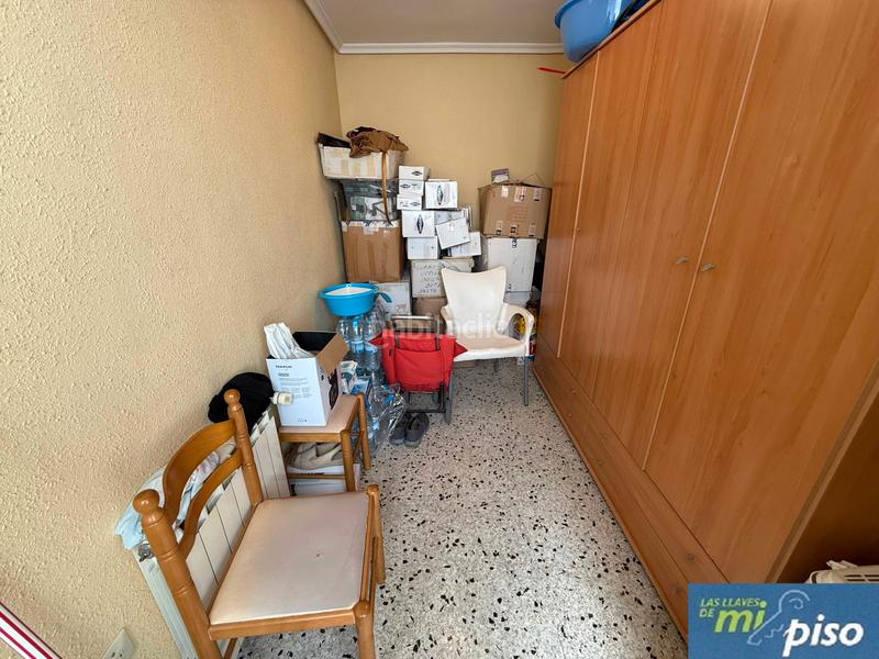 Foto 0a4c8a62-9ba7-4b29-a17a-c3f64e73758f. Pis a calle tordo 6 a Pajarillos Bajos Valladolid