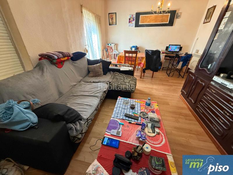 Foto 1b1f3145-c903-40ab-94e7-83fb92b00550. Flat in calle aaiún 2 in Delicias Valladolid