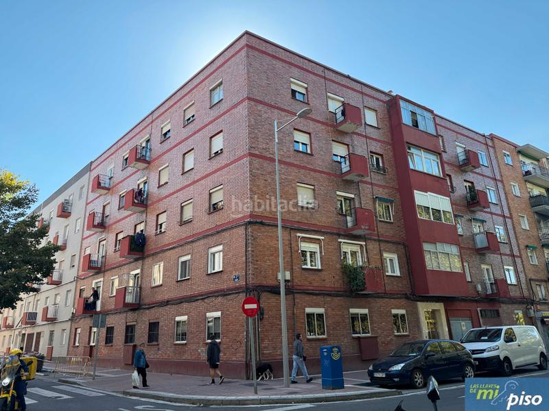 Foto 42b44242-7065-4a86-9467-c7bc3bd183b9. Flat in calle aaiún 2 in Delicias Valladolid