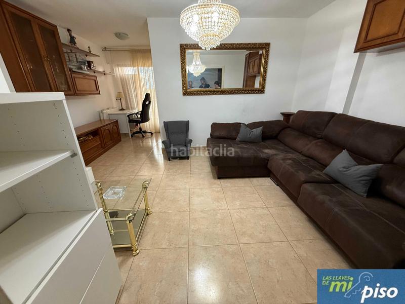 Foto 0569f741-4674-45de-a502-02ddc9662c93. Appartamento in avenida de santander 173 in Soto de Medinilla Valladolid