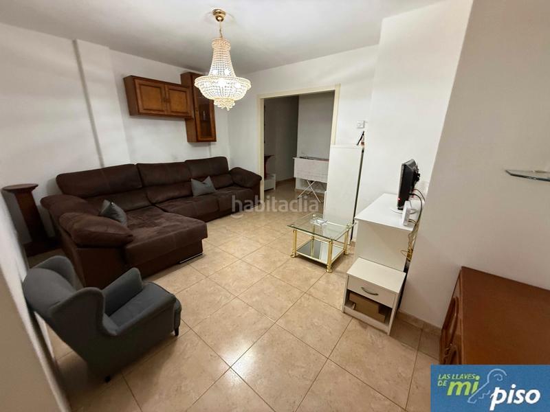 Foto 1c99ae35-dce7-4c8a-8ea9-49db916362dc. Appartamento in avenida de santander 173 in Soto de Medinilla Valladolid