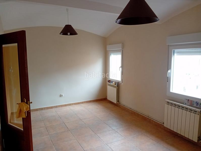 Foto 7baba8dd-e2f4-4227-85f8-5d99db97dc31. Flat in calle doctor fleming 4 in Hospital Valladolid