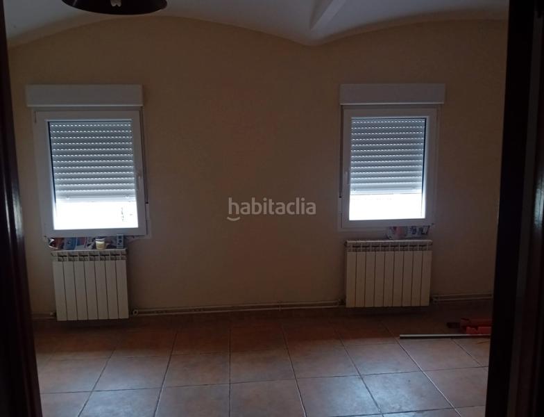 Foto a0179807-2388-4b4a-a93e-497081ec3b03. Flat in calle doctor fleming 4 in Hospital Valladolid