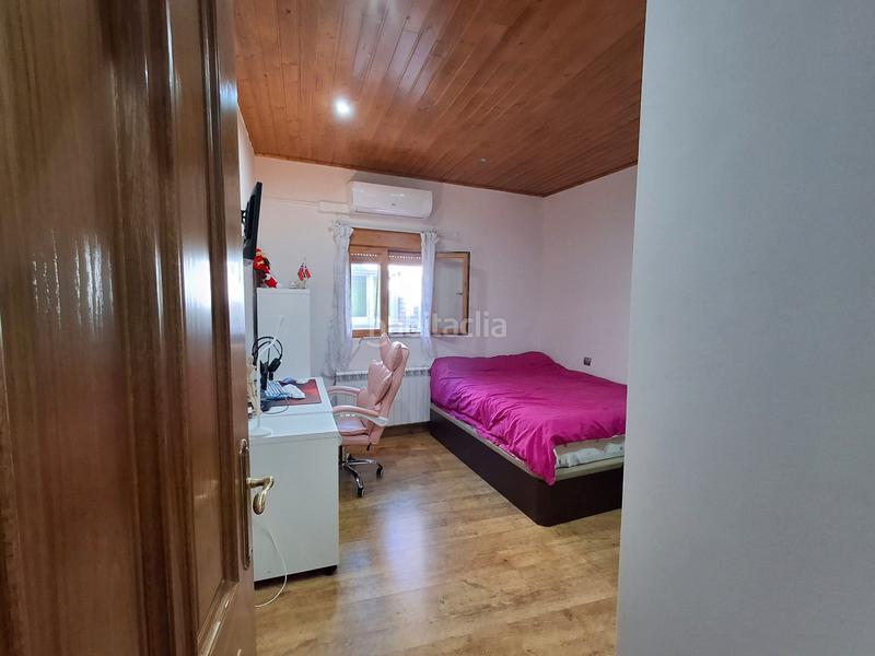 Foto 6de362d0-7663-4a21-8a20-2e863e31f2ad. Casa a schiera con camino riscaldamento in Cigales