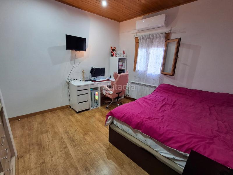 Foto 85a68aae-95ae-4425-b90c-437b694f7ceb. Casa a schiera con camino riscaldamento in Cigales