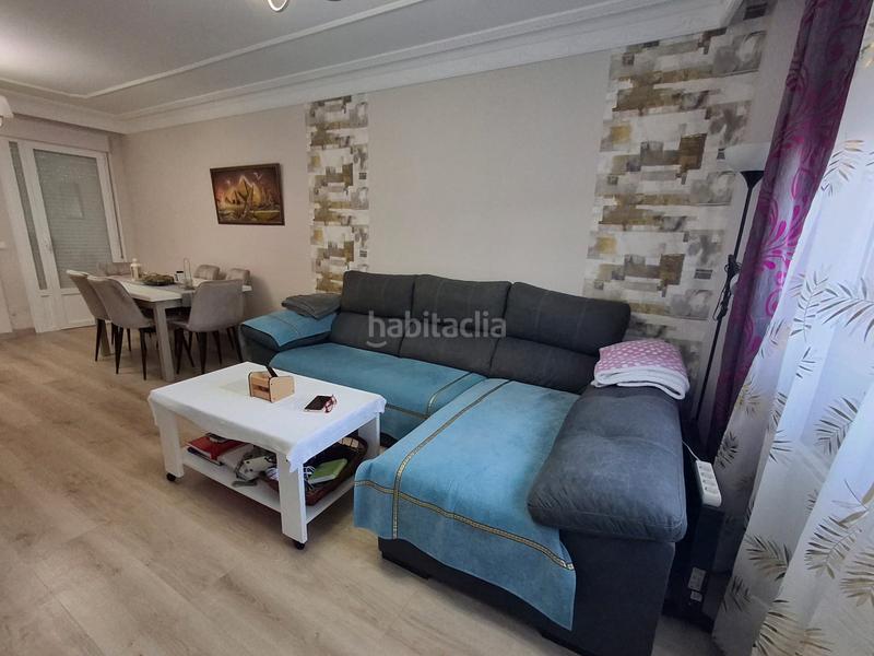 Foto 9732ac42-66b9-4976-8fc8-522b09c1ba49. Casa a schiera con camino riscaldamento in Cigales