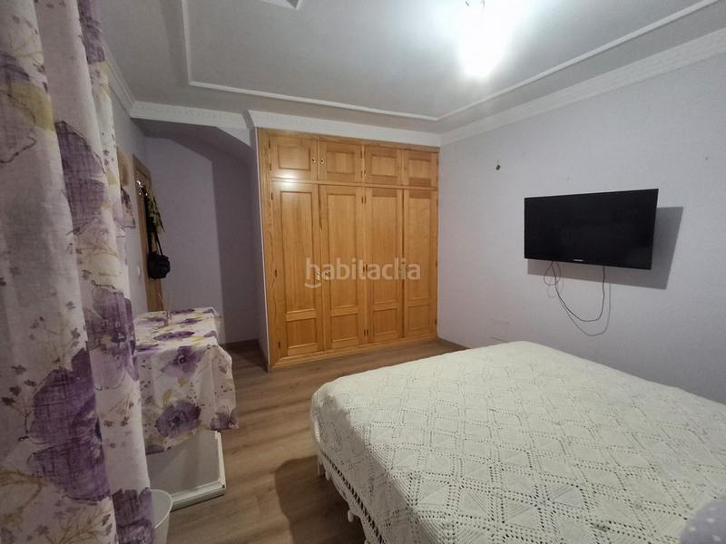 Foto f126d5f2-9833-4c0b-aa9d-c2cfc79da6e9. Casa a schiera con camino riscaldamento in Cigales