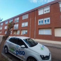 Pis  Calle jacinto benavente 5. Oportunidad vivienda en cabezón de pisuerga de tres dormitorios,