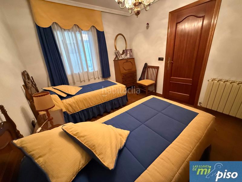 Foto 29ed7c70-c79e-4851-84ff-1e5c02312e14. Chalet con camino riscaldamento parcheggio in Soto de Medinilla Valladolid