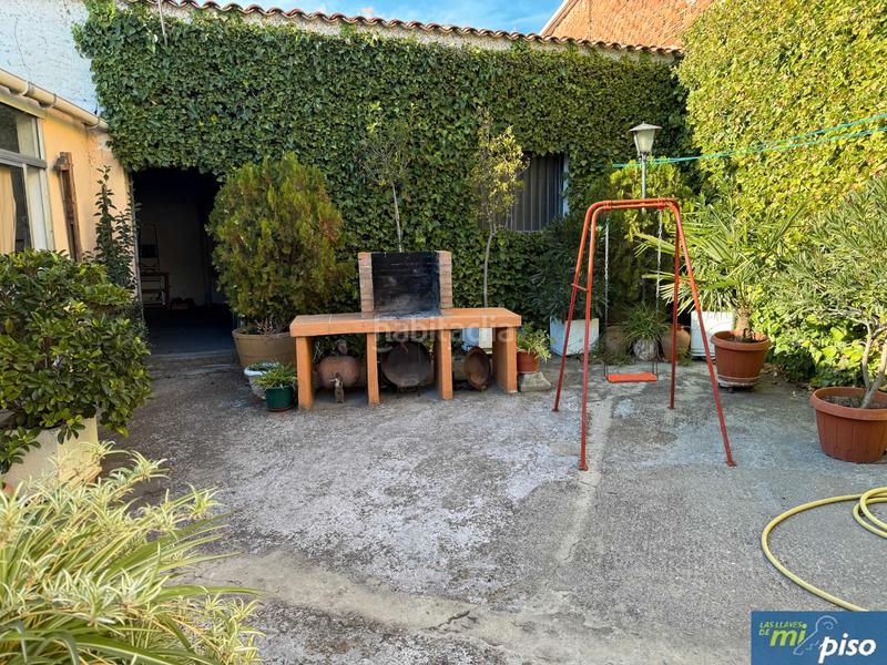 Foto 41e04ec6-13c7-4b19-85e1-000a85da2b46. Chalet con camino riscaldamento parcheggio in Soto de Medinilla Valladolid