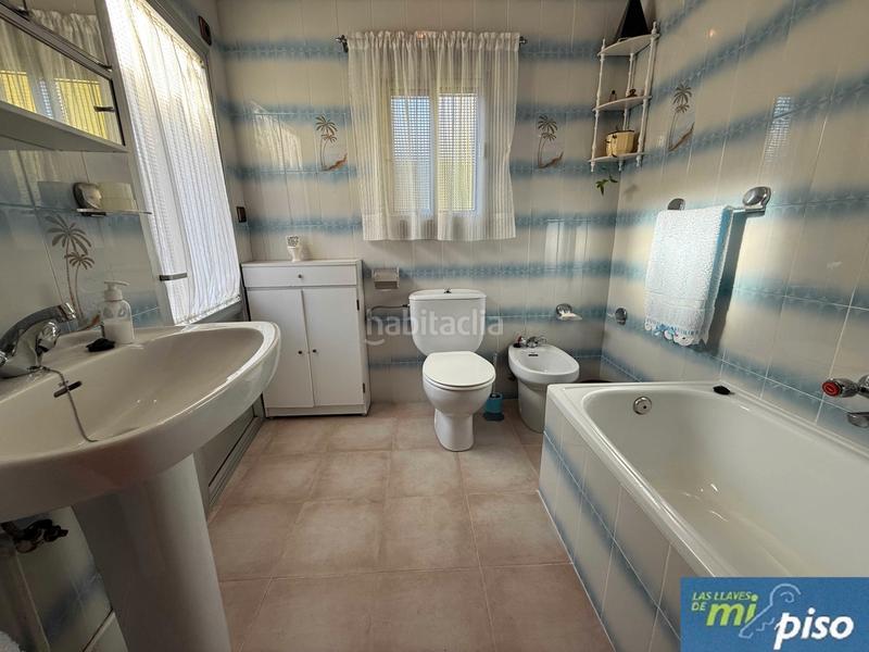 Foto 5033fa5b-b23b-42e0-ba86-f0ebe240701f. Chalet con camino riscaldamento parcheggio in Soto de Medinilla Valladolid