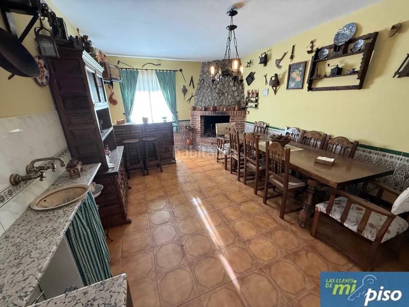 Foto 5b5fc1ce-5737-473c-95d3-d042dda85e55. Chalet con camino riscaldamento parcheggio in Soto de Medinilla Valladolid