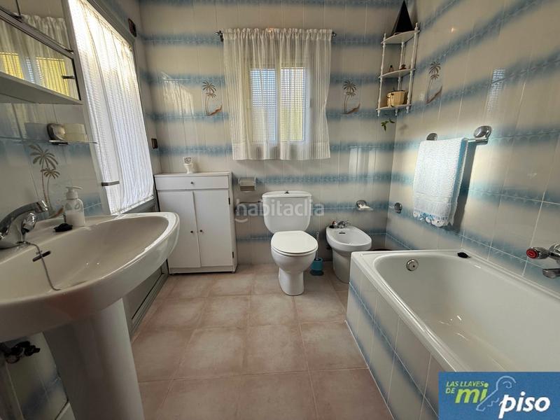 Foto a141b27f-1ff8-473f-b78a-c31f1f95b5b9. Chalet con camino riscaldamento parcheggio in Soto de Medinilla Valladolid