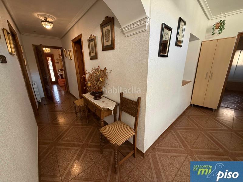 Foto b8419347-f6f2-4e97-a946-d927770c3527. Chalet con camino riscaldamento parcheggio in Soto de Medinilla Valladolid