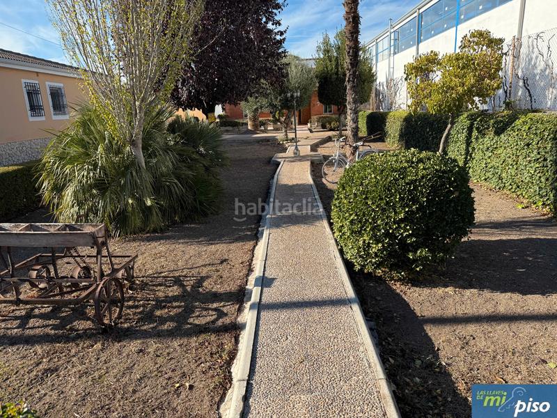 Foto cc4a2d40-7e1c-4bb9-aa4a-3a5a8fe34f74. Chalet con camino riscaldamento parcheggio in Soto de Medinilla Valladolid