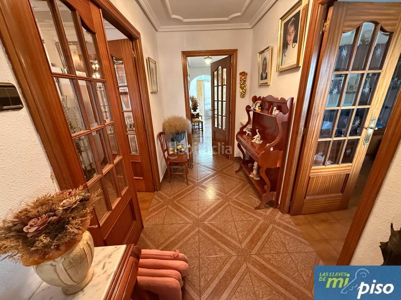 Foto f2ddd394-7644-4668-a257-fda98261ab3c. Chalet con camino riscaldamento parcheggio in Soto de Medinilla Valladolid