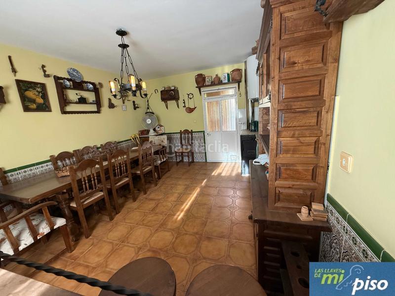 Foto fb0dc5b1-57a1-4a53-9af7-163877fba2a4. Chalet con camino riscaldamento parcheggio in Soto de Medinilla Valladolid