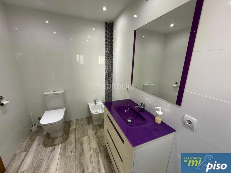 Foto 3683ae94-fb34-4d96-bf6c-6994c53c0262. Casa a schiera con camino riscaldamento parcheggio in Cabezón de Pisuerga