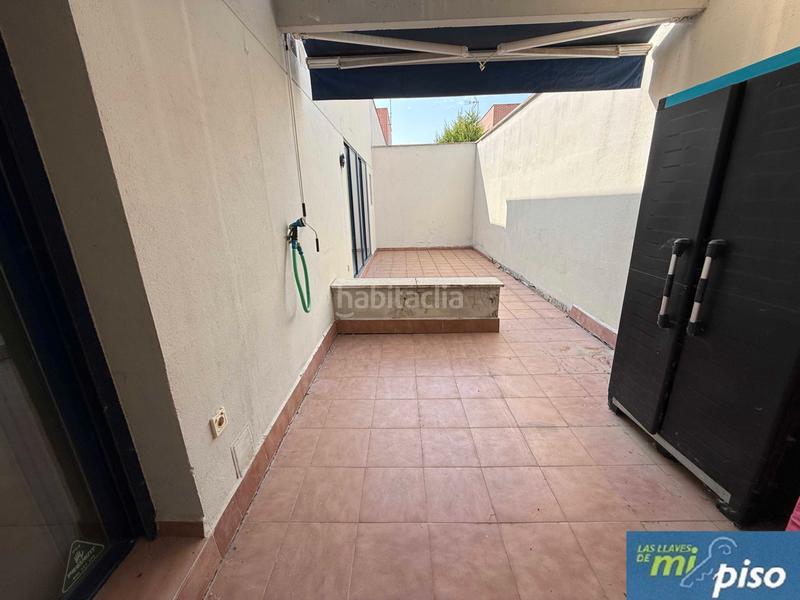 Foto 3b5608b5-378f-46ec-b574-966a7508702e. Casa a schiera con camino riscaldamento parcheggio in Cabezón de Pisuerga