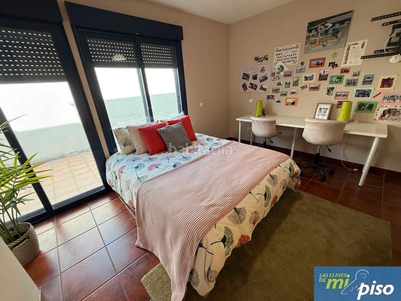 Foto 5bdf293c-b5ba-4017-968b-374132d572de. Casa a schiera con camino riscaldamento parcheggio in Cabezón de Pisuerga