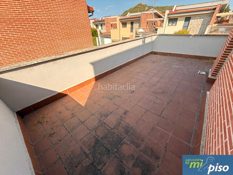 Foto 80551f35-8d55-4770-a1ea-f71fbb857111. Casa a schiera con camino riscaldamento parcheggio in Cabezón de Pisuerga