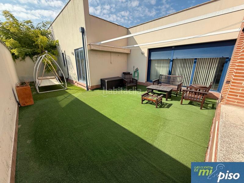 Foto 946b0e35-efdb-4d21-8169-ed9f0b2f5bc9. Casa a schiera con camino riscaldamento parcheggio in Cabezón de Pisuerga