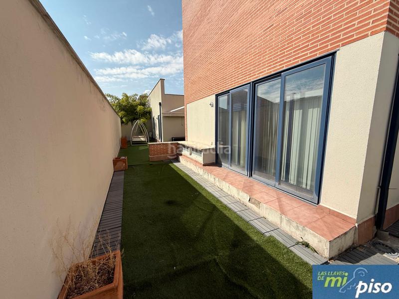 Foto a08f52f7-d331-4e5b-ab01-6ba343f8f651. Casa a schiera con camino riscaldamento parcheggio in Cabezón de Pisuerga