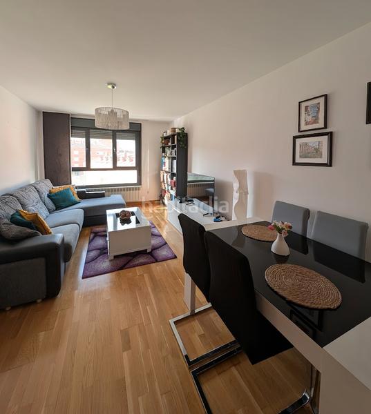 Foto 4d6854e0-0795-47d1-aea1-113819db6d0e. Pis a calle carbonero 6 a Pajarillos Altos Valladolid