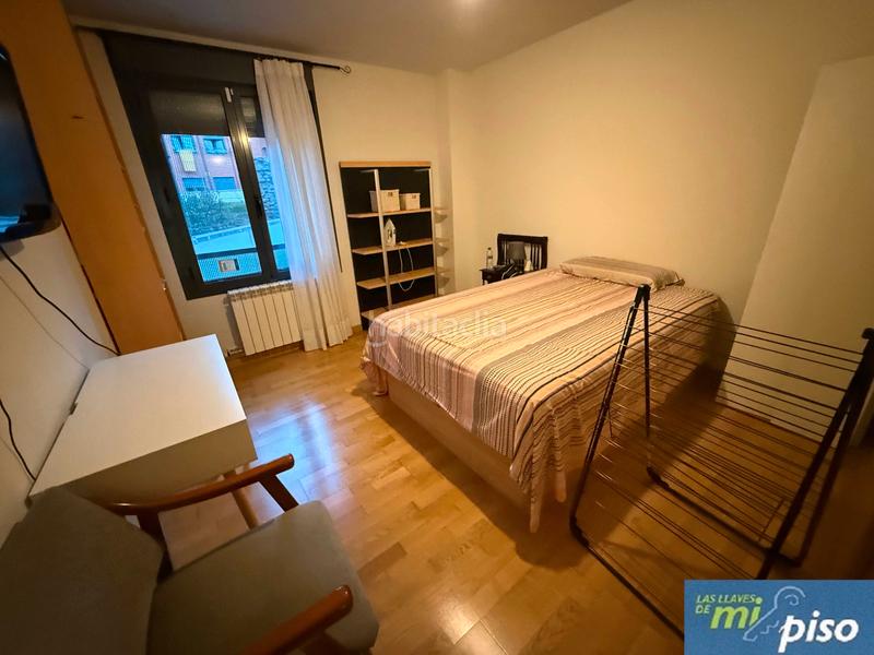 Foto 31703ed6-14b4-46fe-8d9d-eb75ba1b4611. Appartement dans calle fuente 4 dans Fuensaldaña