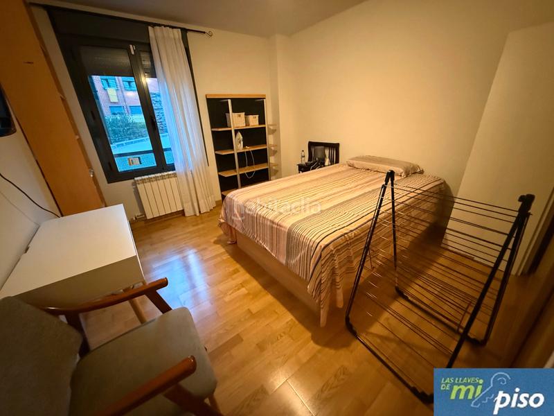 Foto 38544821-6d3c-49e6-94ff-075bbf269cb5. Appartement dans calle fuente 4 dans Fuensaldaña