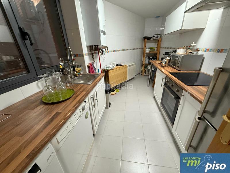 Foto dc51dcca-1d84-4fe7-9b7c-df866dd30557. Appartement dans calle fuente 4 dans Fuensaldaña