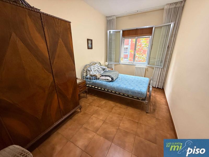 Foto 0afd6b77-fa23-4db4-9b17-be3b624c3fee. Flat in calle sorozábal 4 in Cuatro de Marzo Valladolid