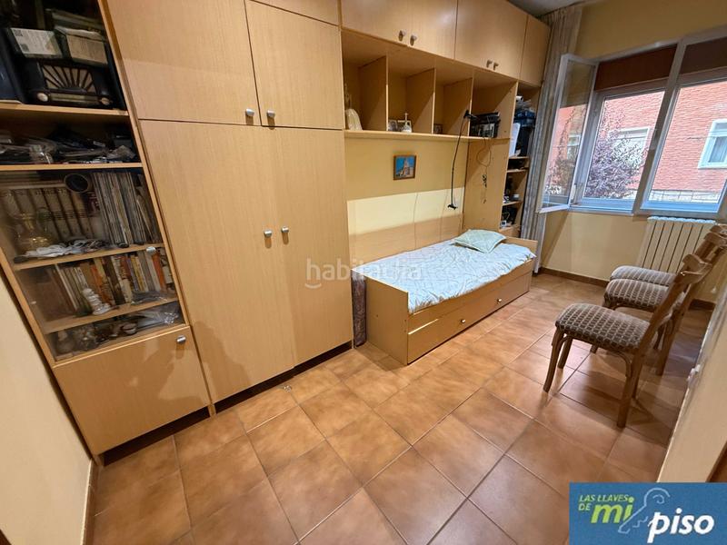Foto 16694c64-a349-4875-a0f3-1b12b2235934. Flat in calle sorozábal 4 in Cuatro de Marzo Valladolid
