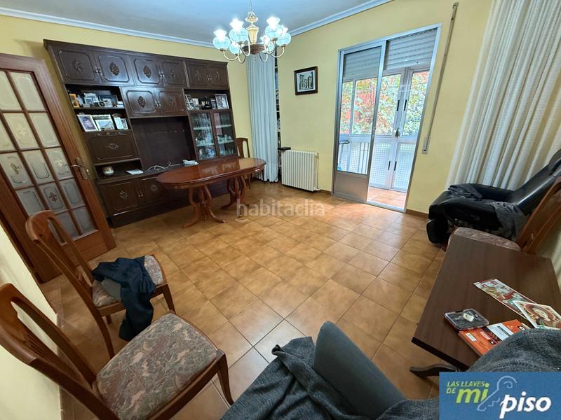 Foto 3ac2d2f7-49df-44a0-9886-a852f969f7d7. Flat in calle sorozábal 4 in Cuatro de Marzo Valladolid