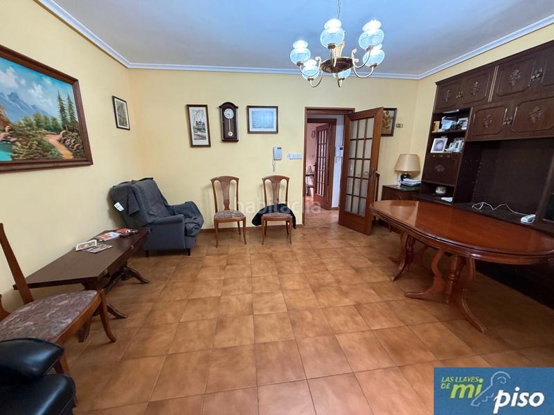 Foto 4cd218f5-f8ce-4612-89b8-c71f30f0b064. Flat in calle sorozábal 4 in Cuatro de Marzo Valladolid
