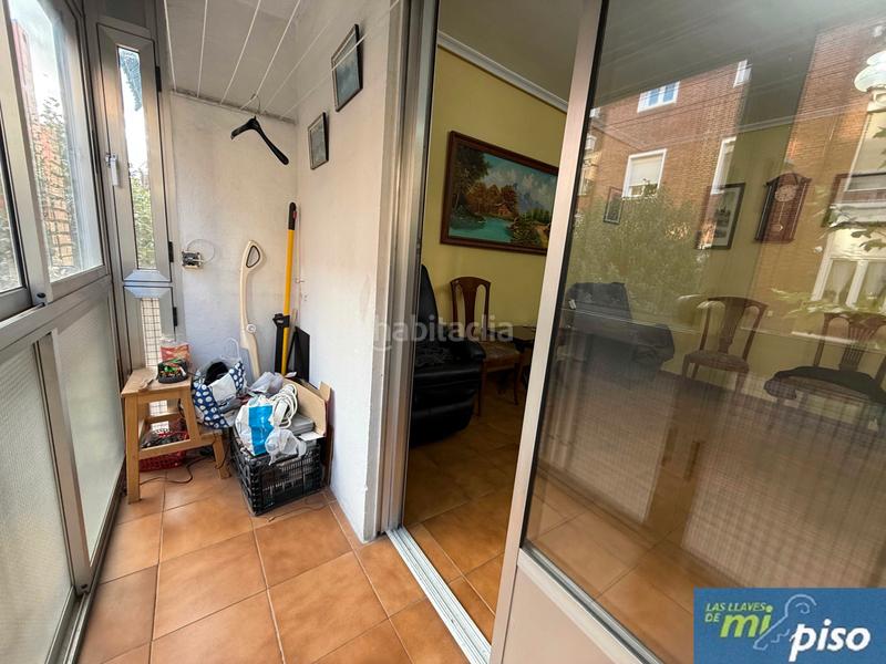 Foto 760caeaf-dc84-472c-8dfc-5318b487fbde. Flat in calle sorozábal 4 in Cuatro de Marzo Valladolid